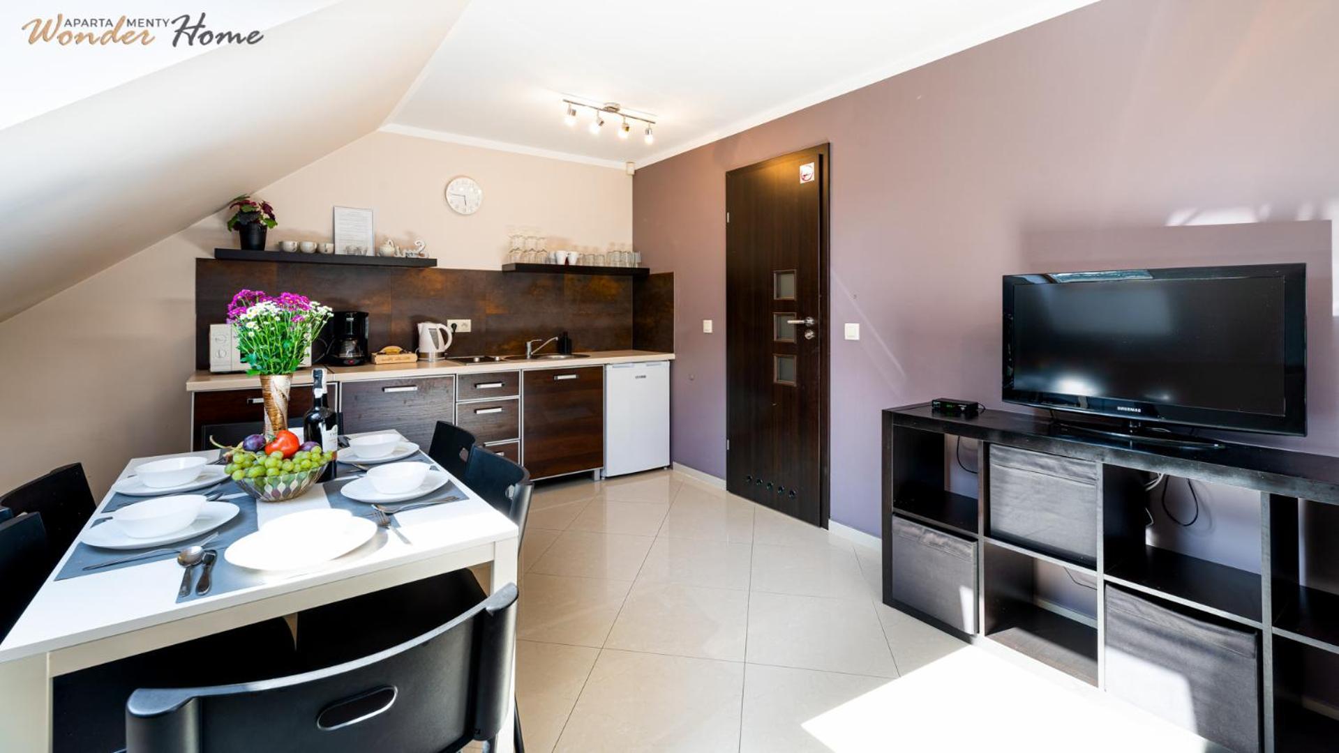 Apartamenty Czerwony Dworek - Duzy Teren Zielony, Plac Zabaw, Miejsce Na Grilla I Staw Z Mozliwoscia Wedkowania, Boisko Мислаковіце Екстер'єр фото
