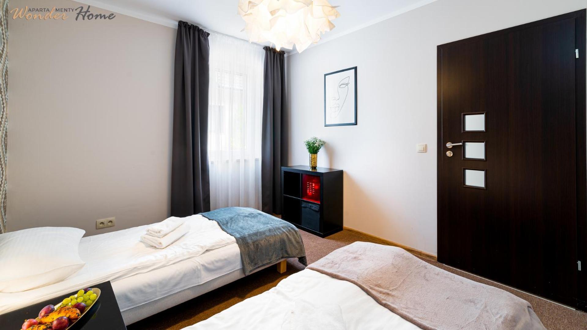 Apartamenty Czerwony Dworek - Duzy Teren Zielony, Plac Zabaw, Miejsce Na Grilla I Staw Z Mozliwoscia Wedkowania, Boisko Мислаковіце Екстер'єр фото